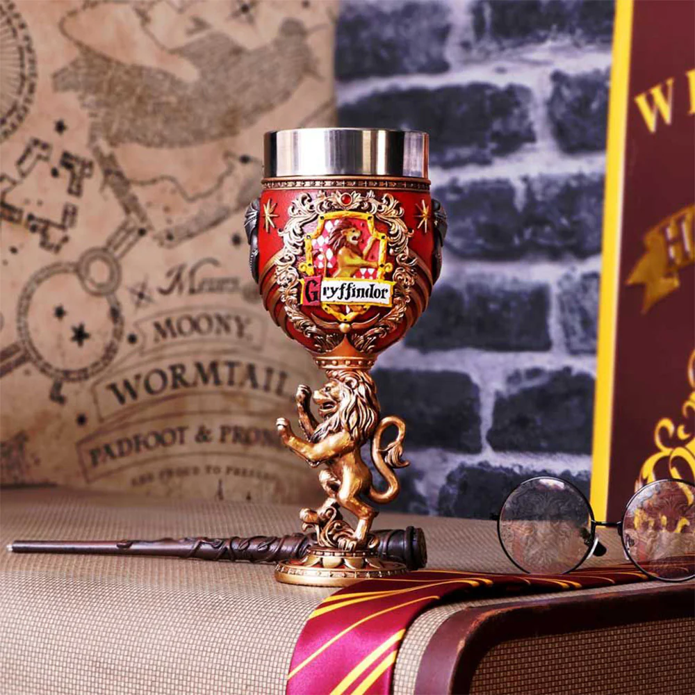 Harry Potter Gryffindor Collectible Goblet - Image 7